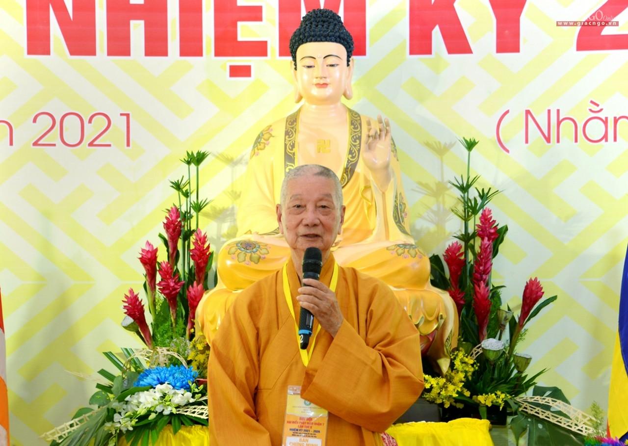Trưởng lão Hòa thượng Thích Trí Quảng ban lời đạo từ và sách tấn tân Ban Trị sự Phật giáo quận 7 Trưởng lão Hòa thượng Thích Trí Quảng ban lời đạo từ và sách tấn tân Ban Trị sự Phật giáo quận 7