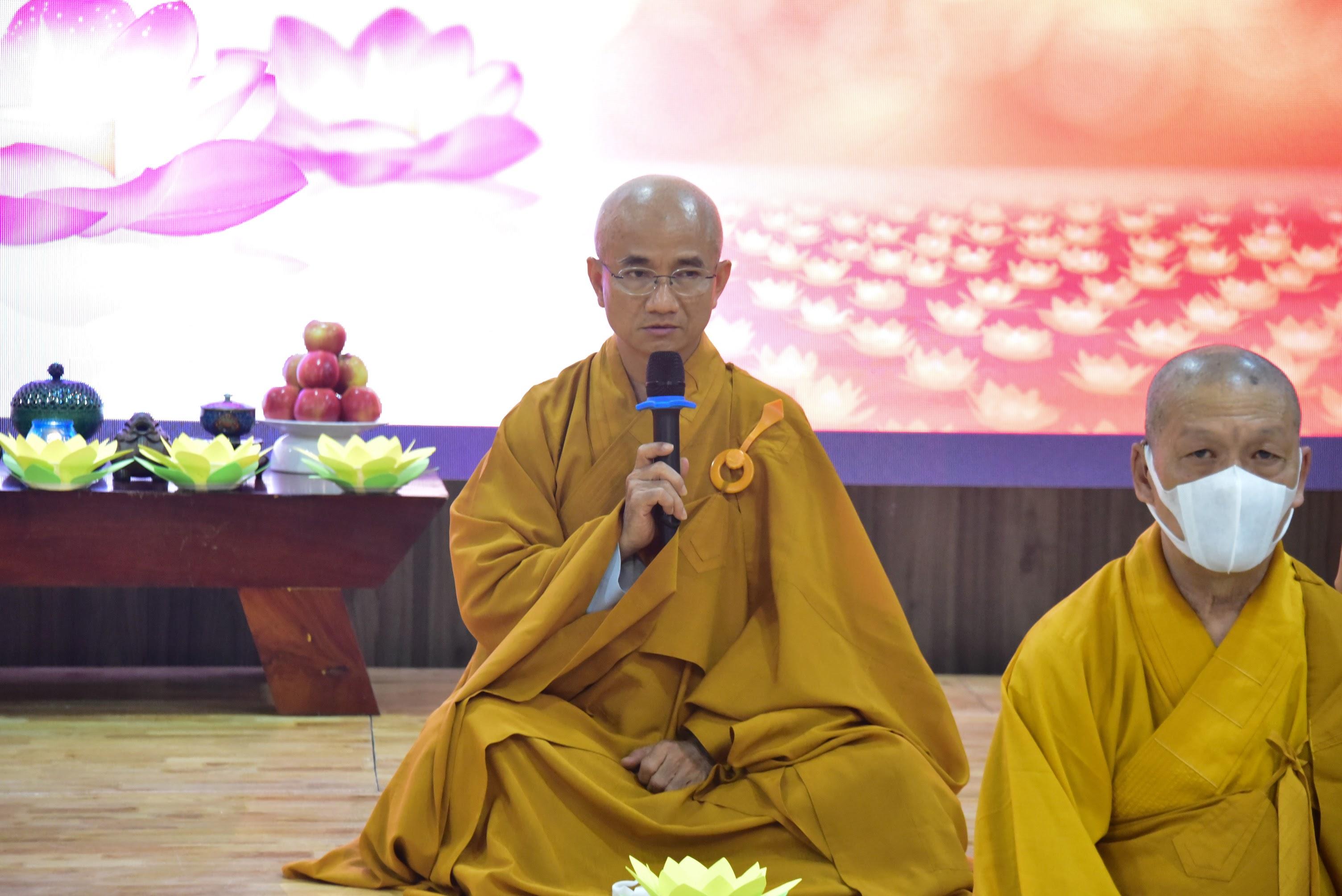 Thượng toạ Thích Thiện Quý phát biểu tại buổi lễ Thượng toạ Thích Thiện Quý phát biểu tại buổi lễ