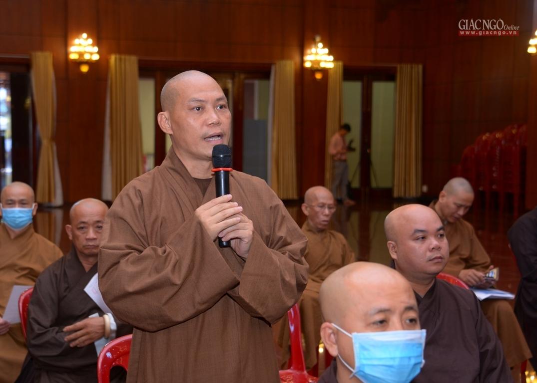 Thượng tọa Thích Trí Chơn đóng góp ý kiến về Đại lễ Phật đản, hoạt động văn hóa Thượng tọa Thích Trí Chơn đóng góp ý kiến về Đại lễ Phật đản, hoạt động văn hóa