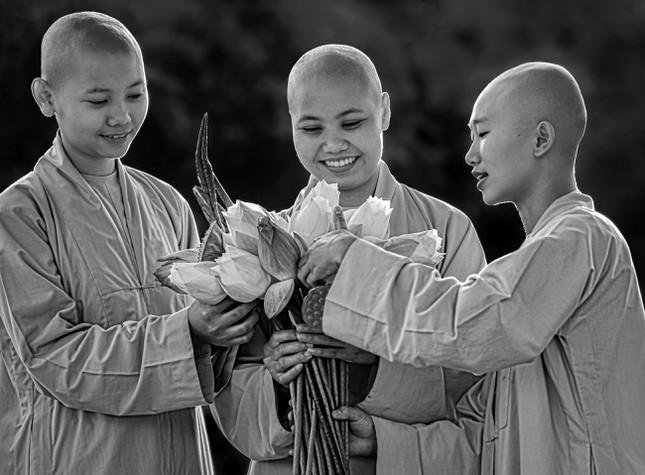 Nụ cười hỷ lạc Nụ cười hỷ lạc