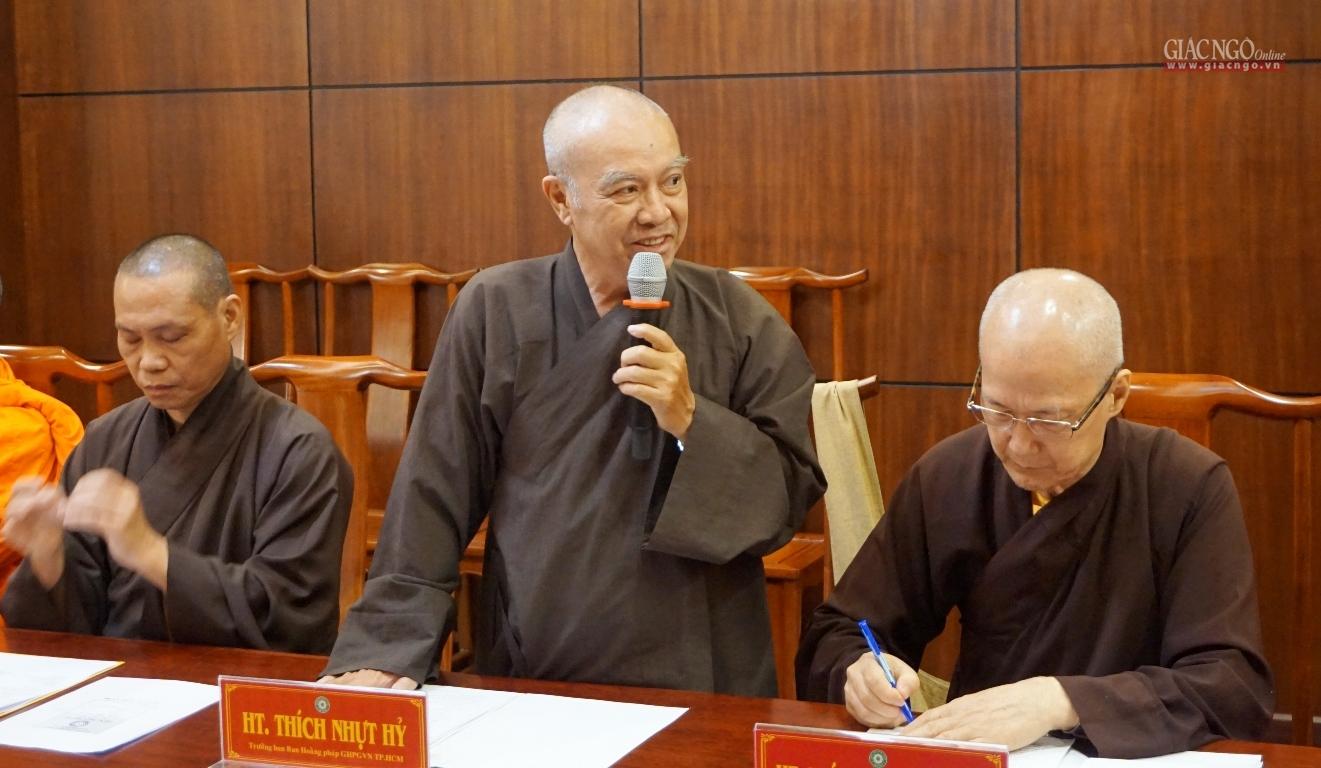 Hòa thượng Thích Nhật Hỳ báo cáo, xin ý kiền về hoạt động hoằng pháp TP.HCM Hòa thượng Thích Nhật Hỳ báo cáo, xin ý kiền về hoạt động hoằng pháp TP.HCM