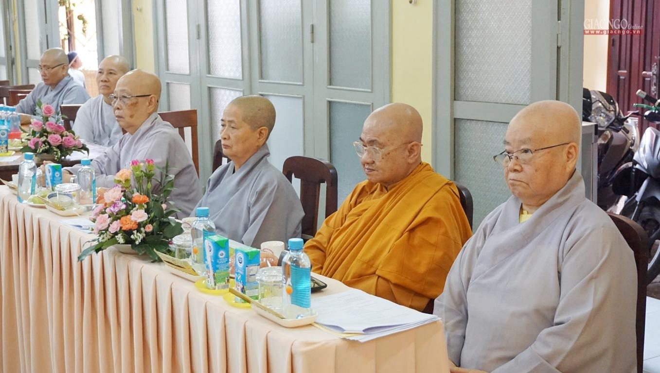 Chư vị Ni trưởng Phó Trưởng Phân ban Ni giới Trung ương tham dự họp Chư vị Ni trưởng Phó Trưởng Phân ban Ni giới Trung ương tham dự họp