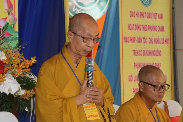 Hòa thượng Thích Nhựt Tấn lấy ý kiến biểu quyết của đại biểu thông qua nhân sự nhiệm kỳ 2021-2026 Hòa thượng Thích Nhựt Tấn lấy ý kiến biểu quyết của đại biểu thông qua nhân sự nhiệm kỳ 2021-2026