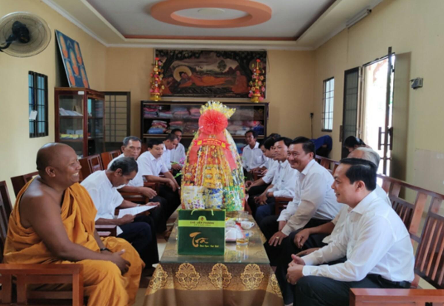 Ông Lâm Minh Đằng chúc Tết cùng nhắc phòng chống dịch bệnh Covid-19 trong dịp này