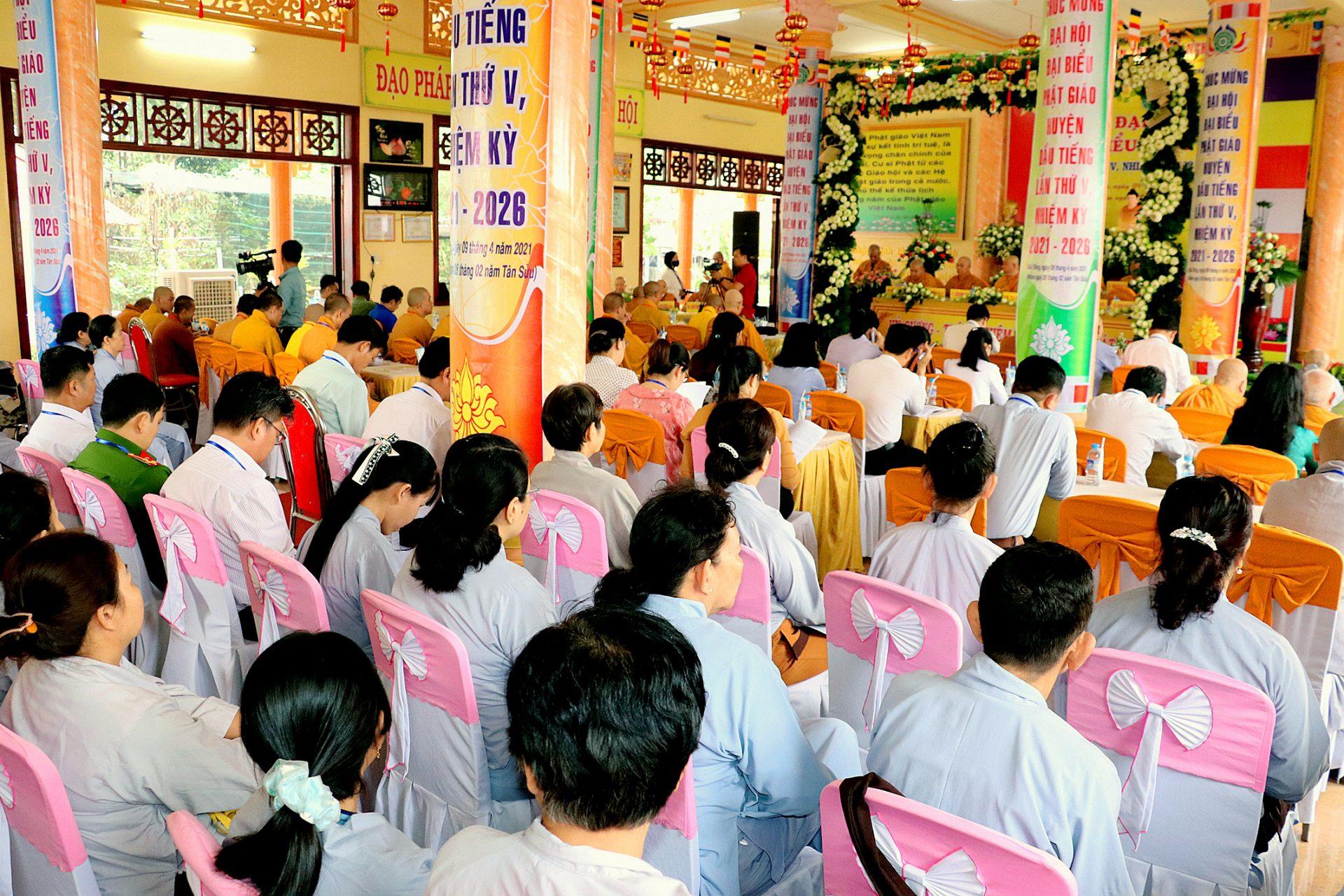 Quang cảnh đại hội