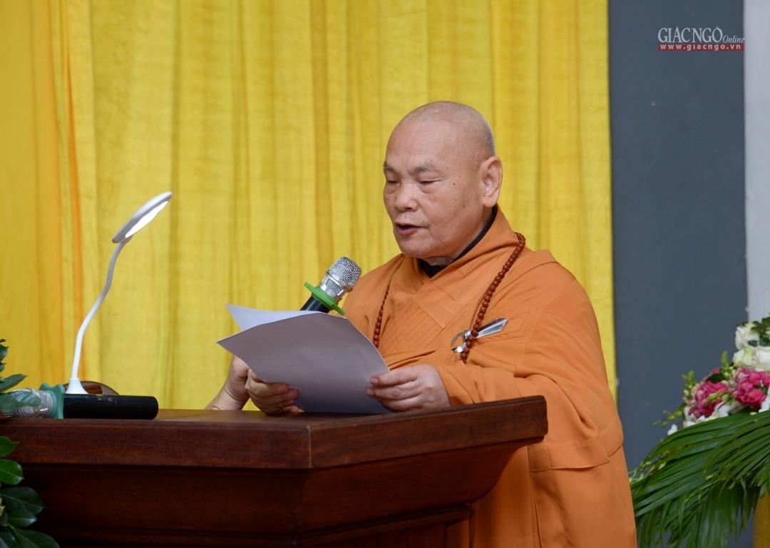 Hòa thượng Thích Thiện Nhơn cung tuyên tiểu sử cố Trưởng lão Hòa thượng Thích Trí Thủ Hòa thượng Thích Thiện Nhơn cung tuyên tiểu sử cố Trưởng lão Hòa thượng Thích Trí Thủ