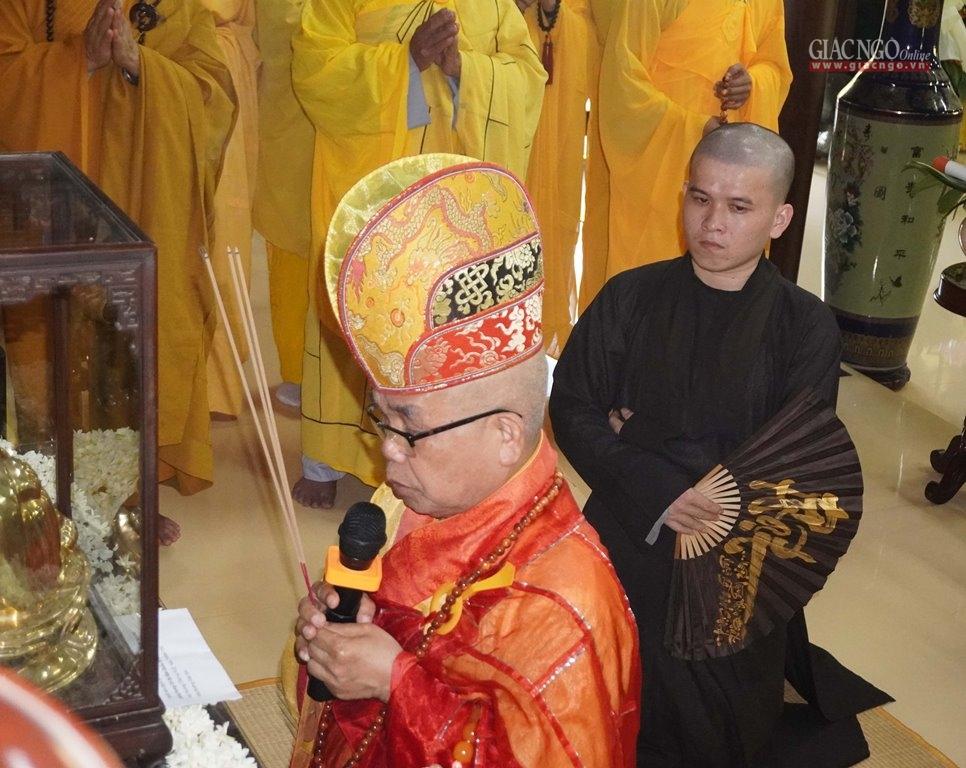 Cung tiến Giác linh Trưởng lão Hòa thượng Cung tiến Giác linh Trưởng lão Hòa thượng