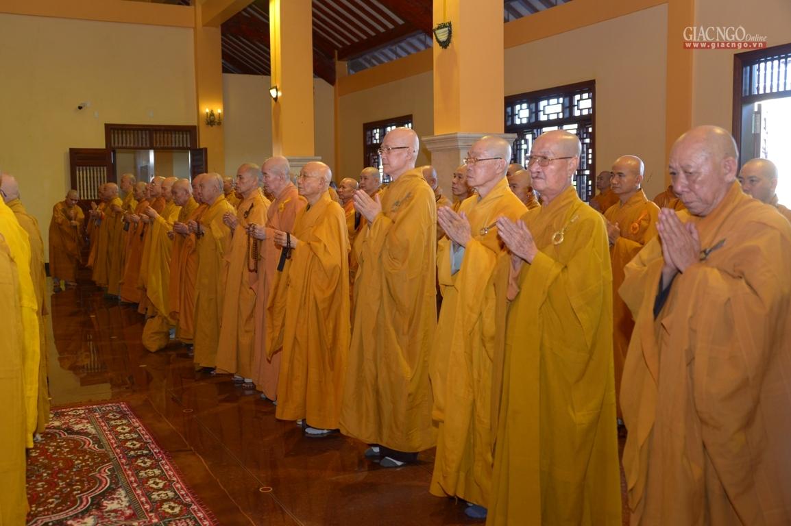 Thành kính tưởng niệm, tri ân Đại lão Hòa thượng Thành kính tưởng niệm, tri ân Đại lão Hòa thượng