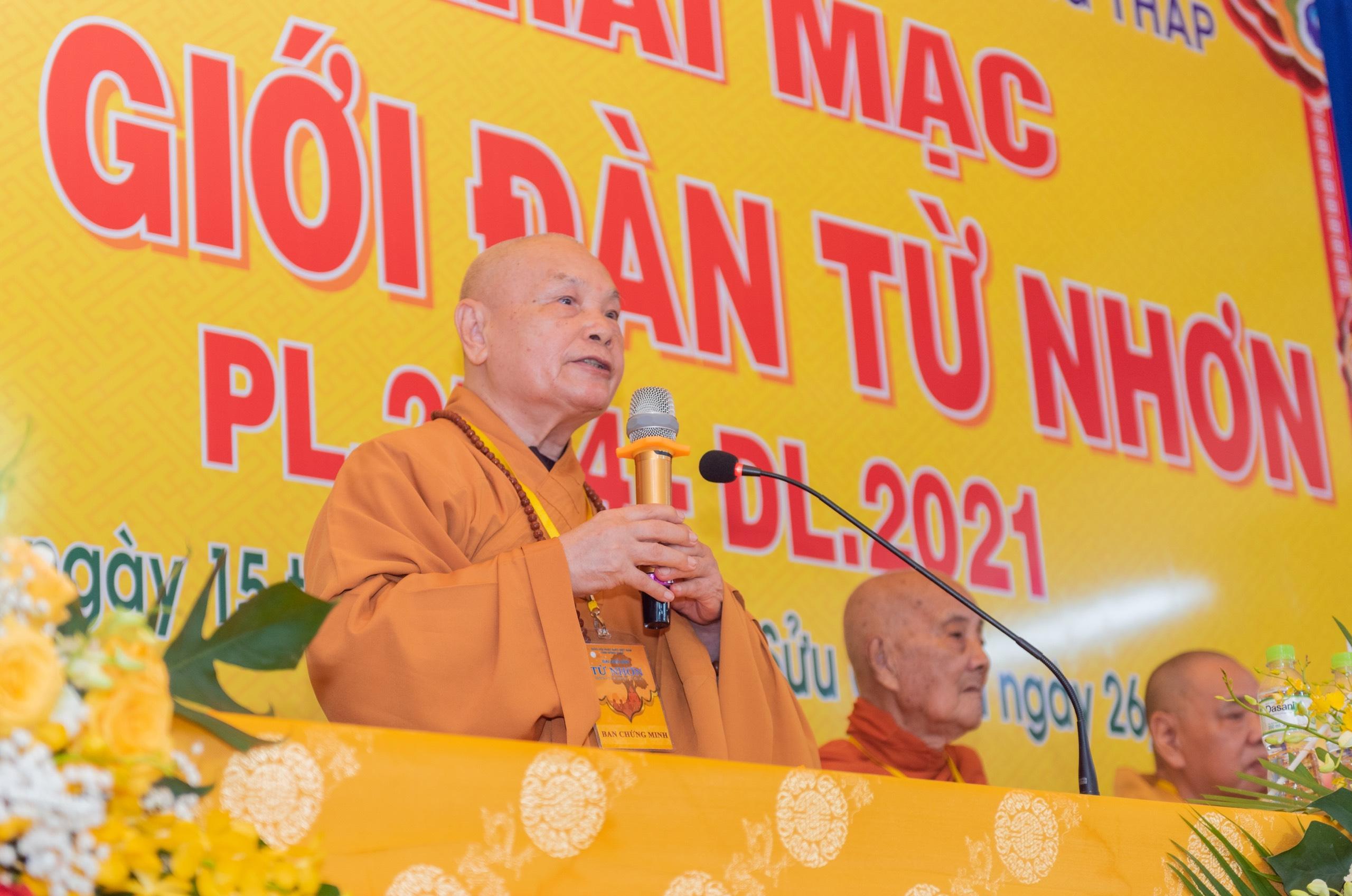 Hòa thượng Thích Thiện Nhơn ban đạo từ