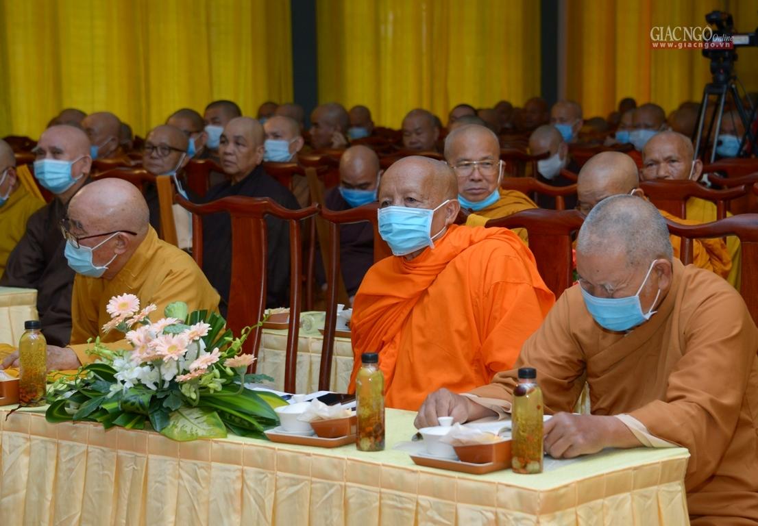 Chư tôn đức đại biểu Chư tôn đức đại biểu