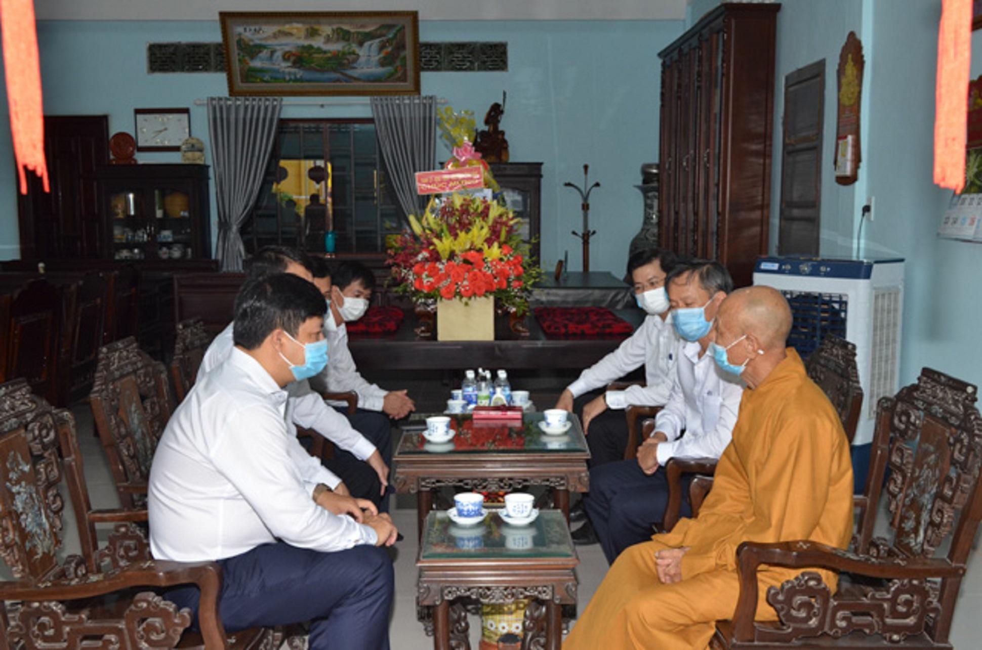 Hòa thượng Thích Từ Tánh gửi lời cảm ơn tới lãnh đạo TP.Đà Nẵng Hòa thượng Thích Từ Tánh gửi lời cảm ơn tới lãnh đạo TP.Đà Nẵng