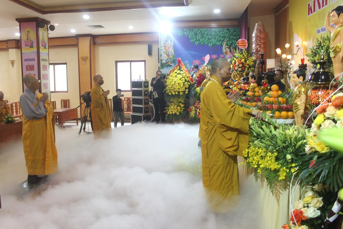 Lễ Tắm Phật Lễ Tắm Phật