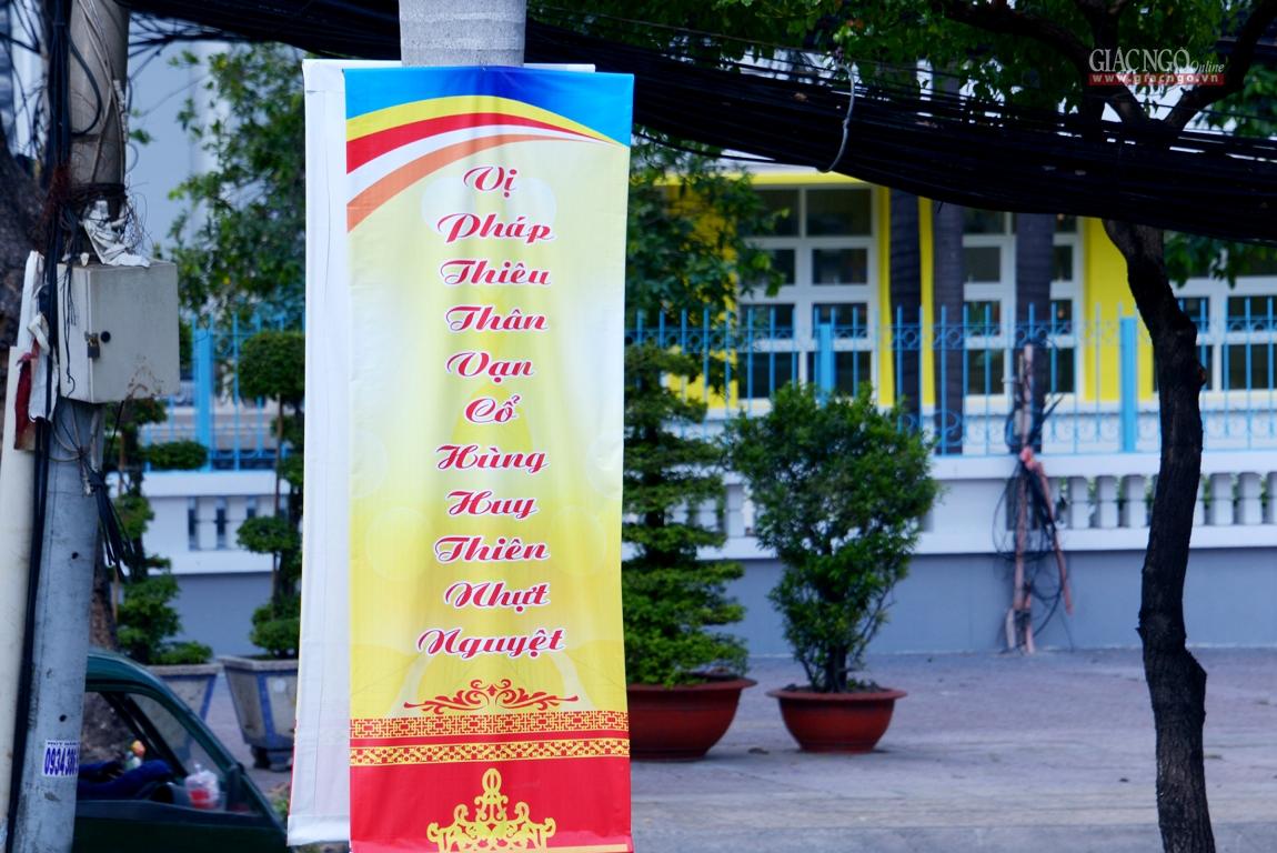 Những câu đối được in trang trí