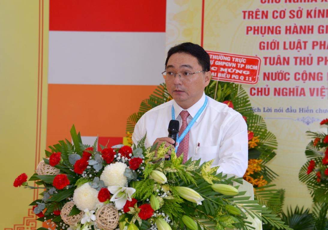 Ông Nguyễn Trần Bình, Phó Chủ tịch Ủy ban Nhân dân quận 11 phát biểu