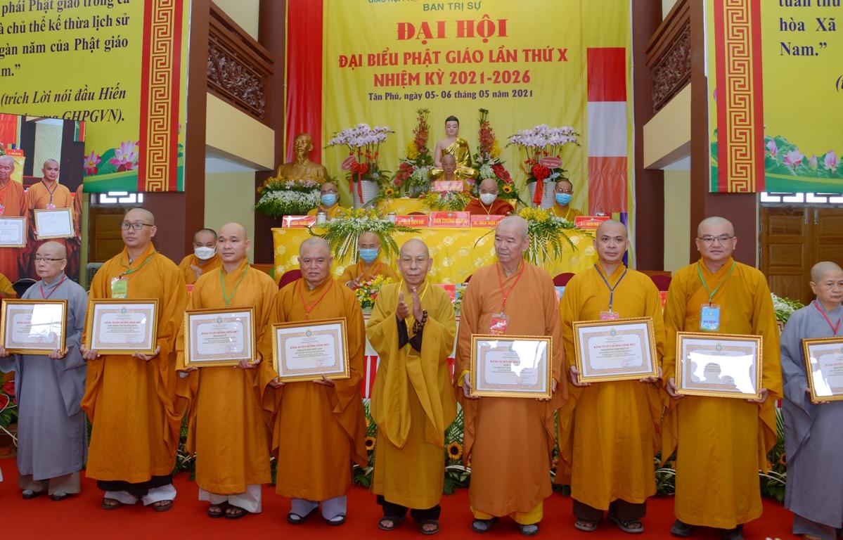 Nhiệm kỳ 2016-2021 Ban Trị sự Phật giáo quận Tân phú hoàn thành xuất sắc nhiều nhiệm vụ Phật sự