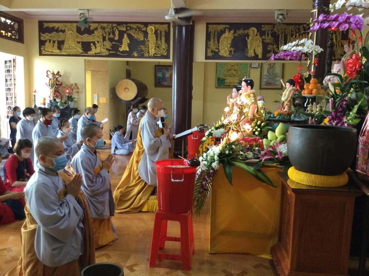Phật đản tại chùa Bửu Quang Phật đản tại chùa Bửu Quang