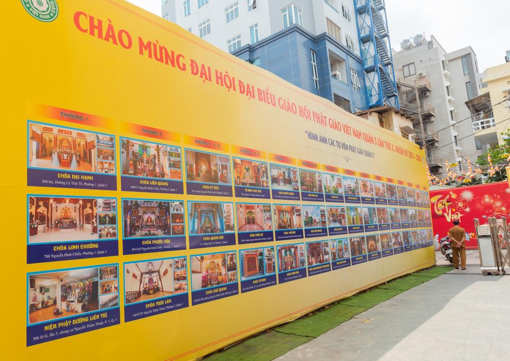 Khu triển lãm hình ảnh Phật giáo quận 3 - Ảnh: Đăng Huy Khu triển lãm hình ảnh Phật giáo quận 3 - Ảnh: Đăng Huy