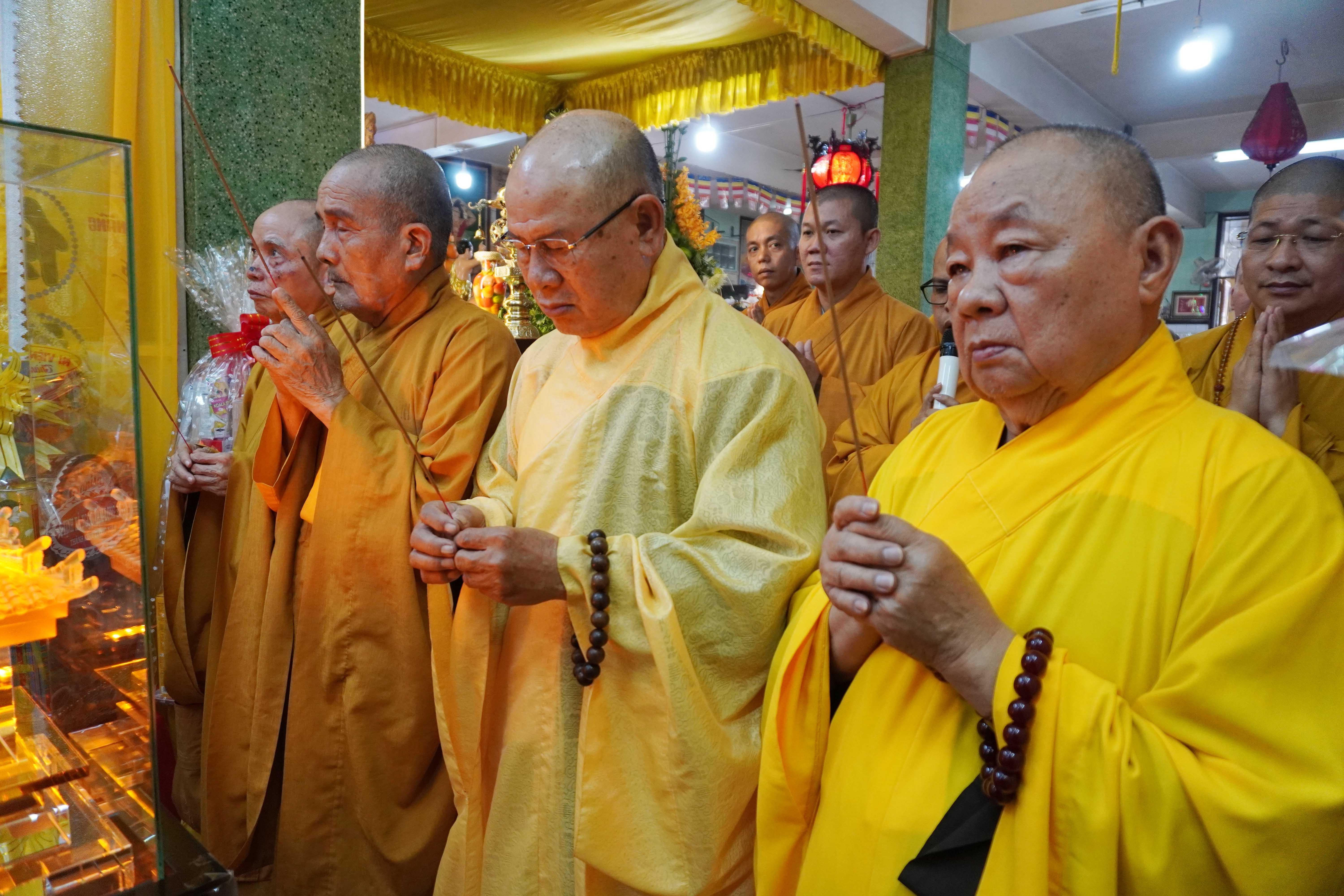 Chư tôn đức Ban cố vấn, Ban Chứng minh Phật giáo quận 3 tưởng niệm Chư tôn đức Ban cố vấn, Ban Chứng minh Phật giáo quận 3 tưởng niệm