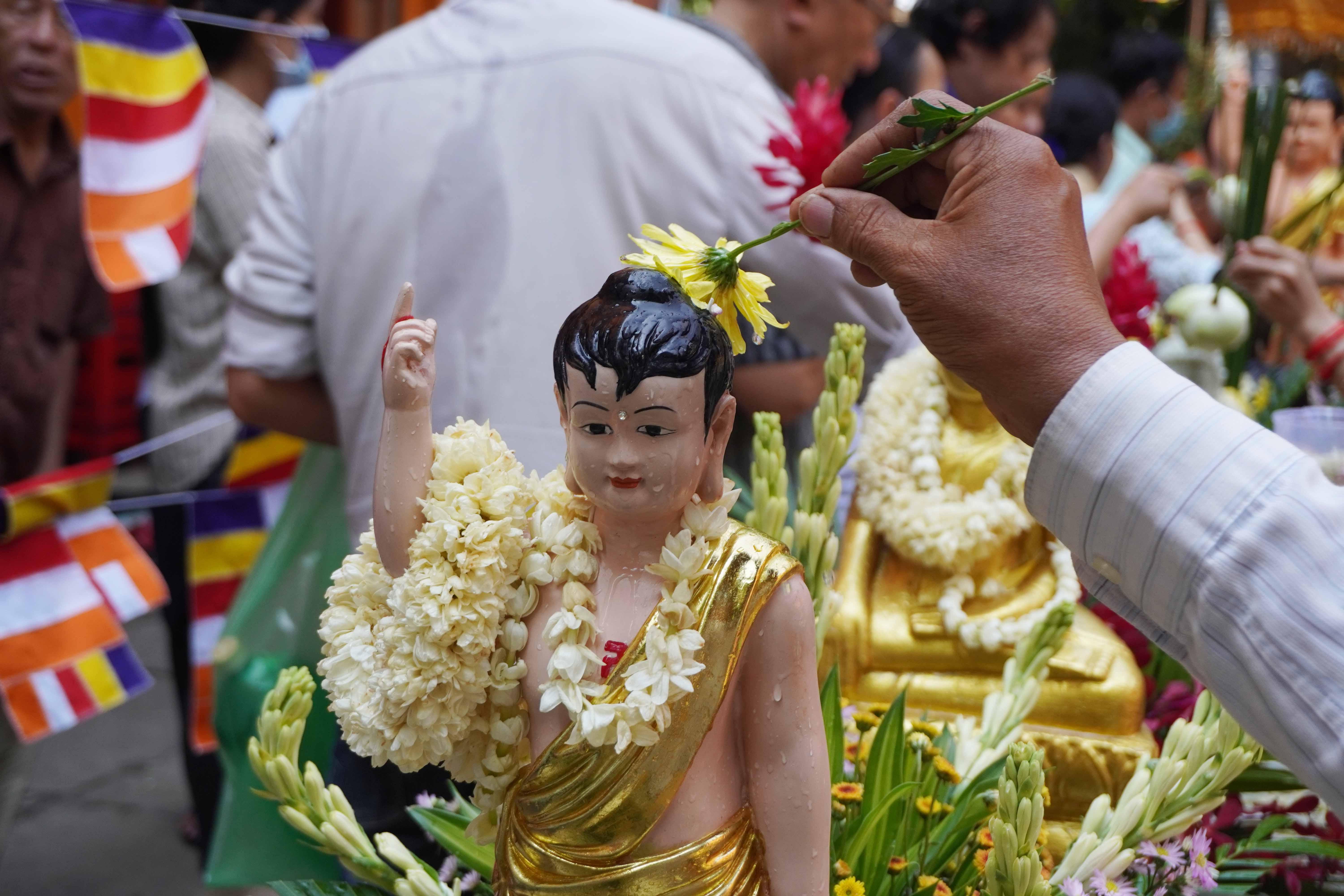 Nguyện cầu bình an đến bản thân và gia đình