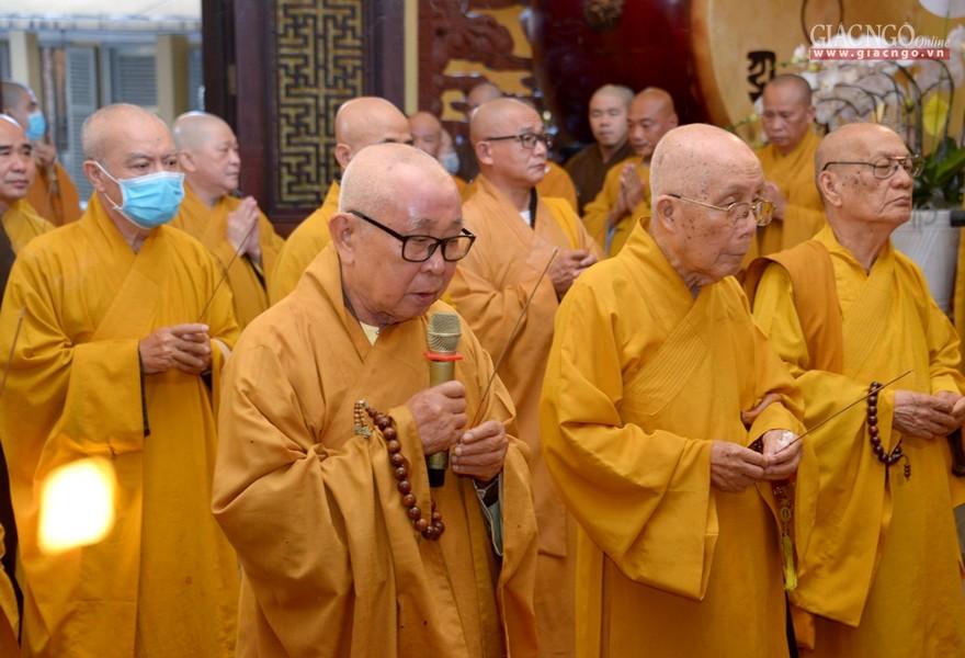 Chư tôn đức giáo phẩm niêm hương tưởng niệm Chư tôn đức giáo phẩm niêm hương tưởng niệm