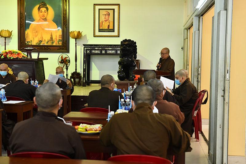 Đại đức Thích Tâm Hoa, Phó ban kiêm Chánh Thư ký Ban Trị sự GHPGVN quận 10 triển khai kế hoạch Phật đản và An cư kiết hạ Đại đức Thích Tâm Hoa, Phó ban kiêm Chánh Thư ký Ban Trị sự GHPGVN quận 10 triển khai kế hoạch Phật đản và An cư kiết hạ