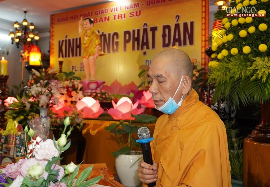 Thượng tọa Thích Giác Trí tuyên đọc Diễn văn Phật đản Phật lịch 2565 của Hòa thượng Chủ tịch Hội đồng Trị sự GHPGVN