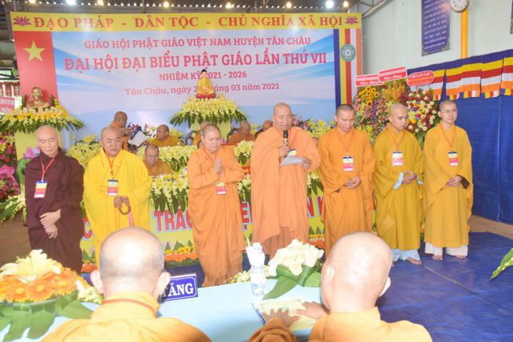 Tân Ban Trị sự Phật giáo huyện Tân Châu ra mắt Đại hội Tân Ban Trị sự Phật giáo huyện Tân Châu ra mắt Đại hội