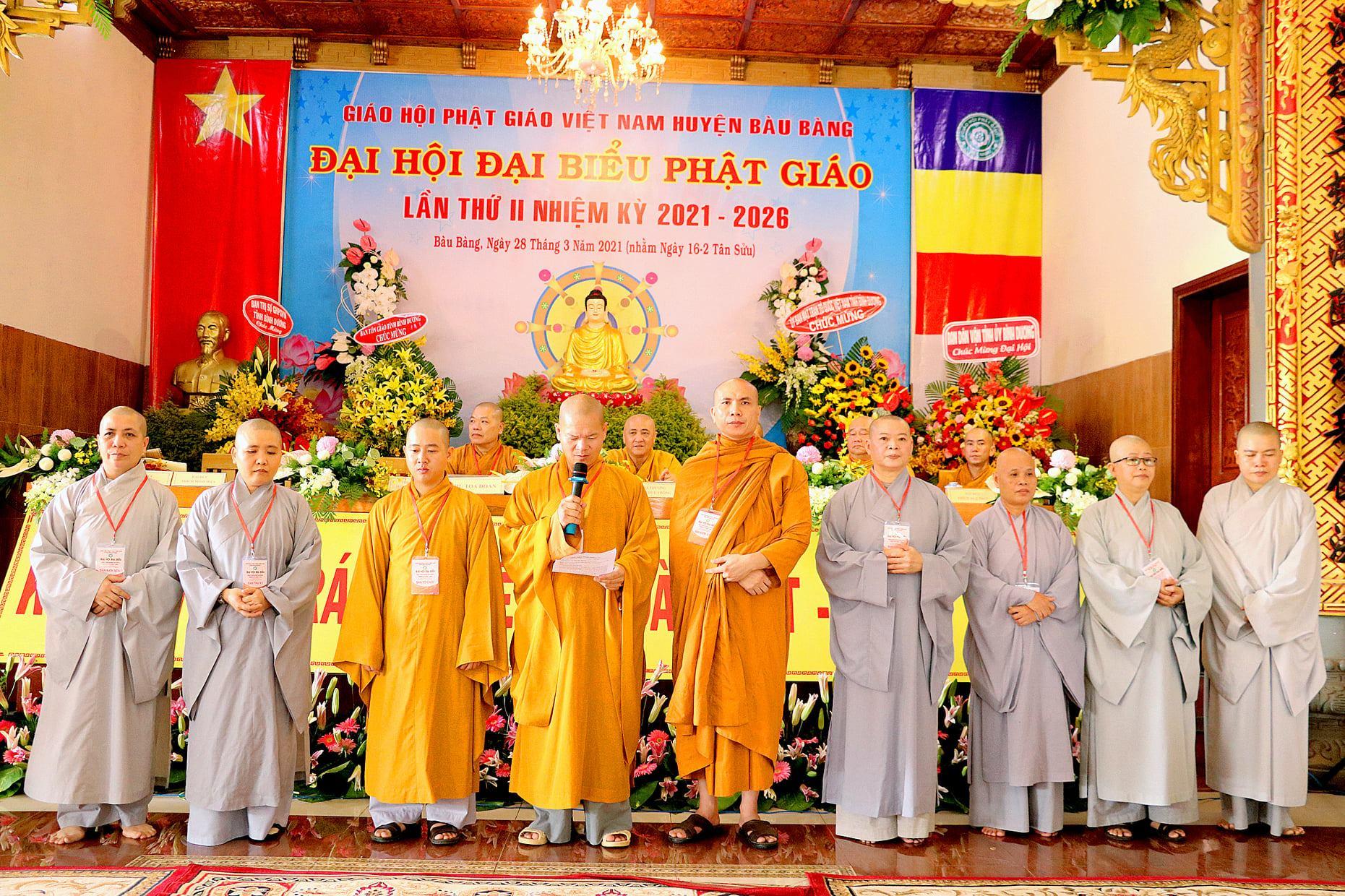 Ban Trị sự Phật giáo huyện Bàu Bàng nhiệm kỳ 2016-2021 tuyên bố mãn nhiệm