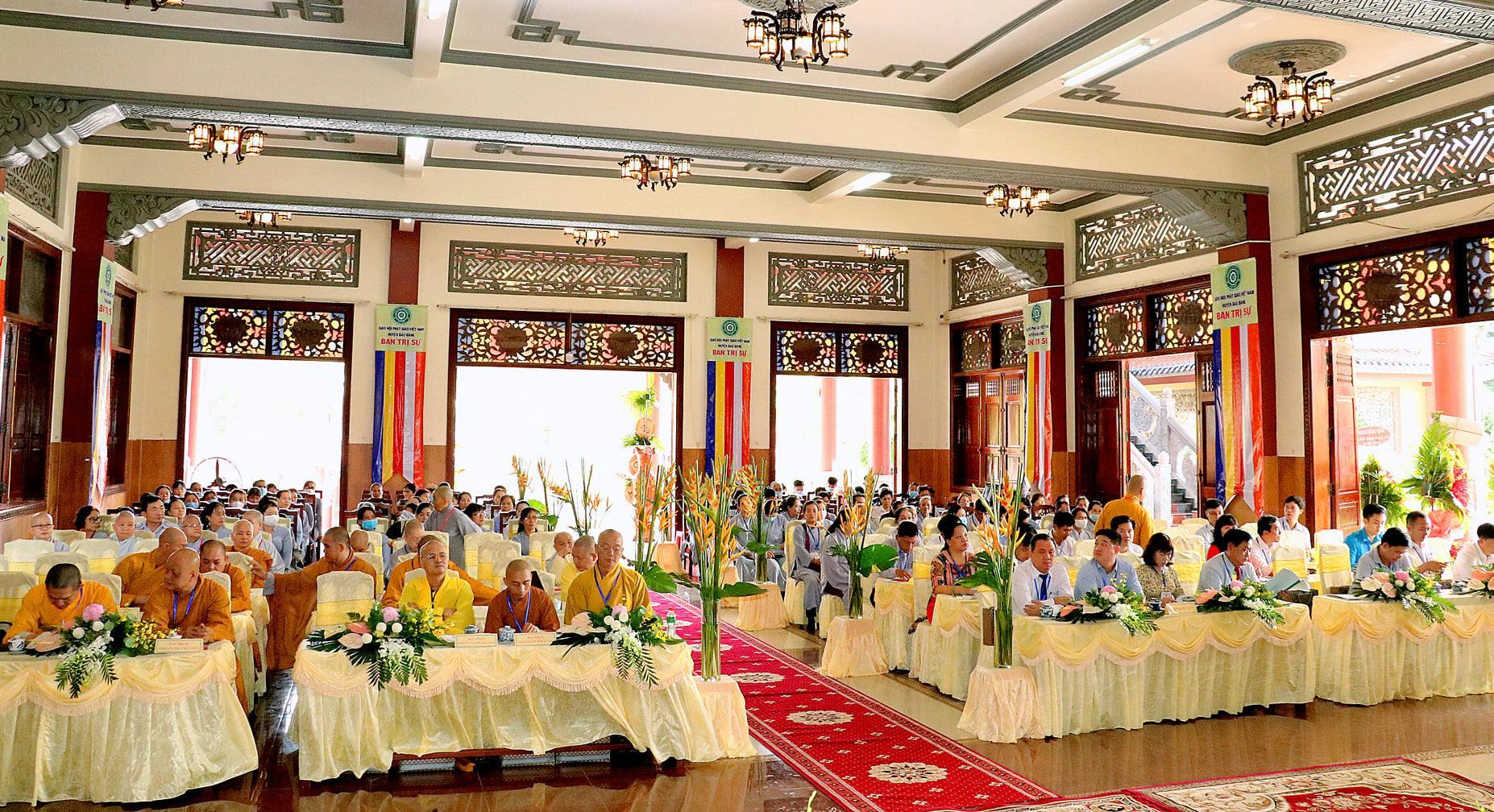 Quang cảnh đại hội