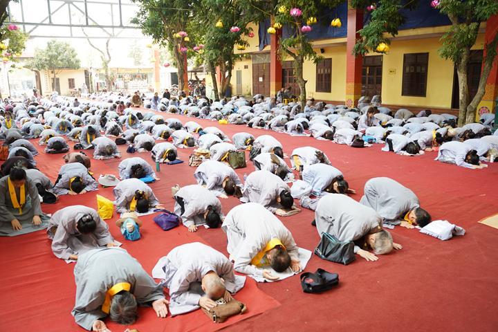 Đảnh lễ Đức Quán Thế Âm Bồ-tát Đảnh lễ Đức Quán Thế Âm Bồ-tát