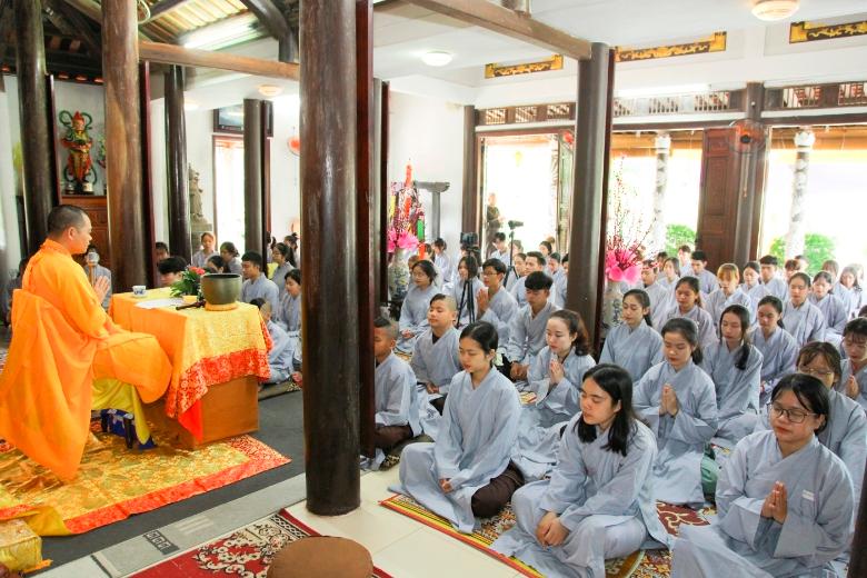 Đại đức Thích Thiền Định chia sẻ Phật pháp, đề tài "Lắng nghe để hiểu" Đại đức Thích Thiền Định chia sẻ Phật pháp, đề tài "Lắng nghe để hiểu"