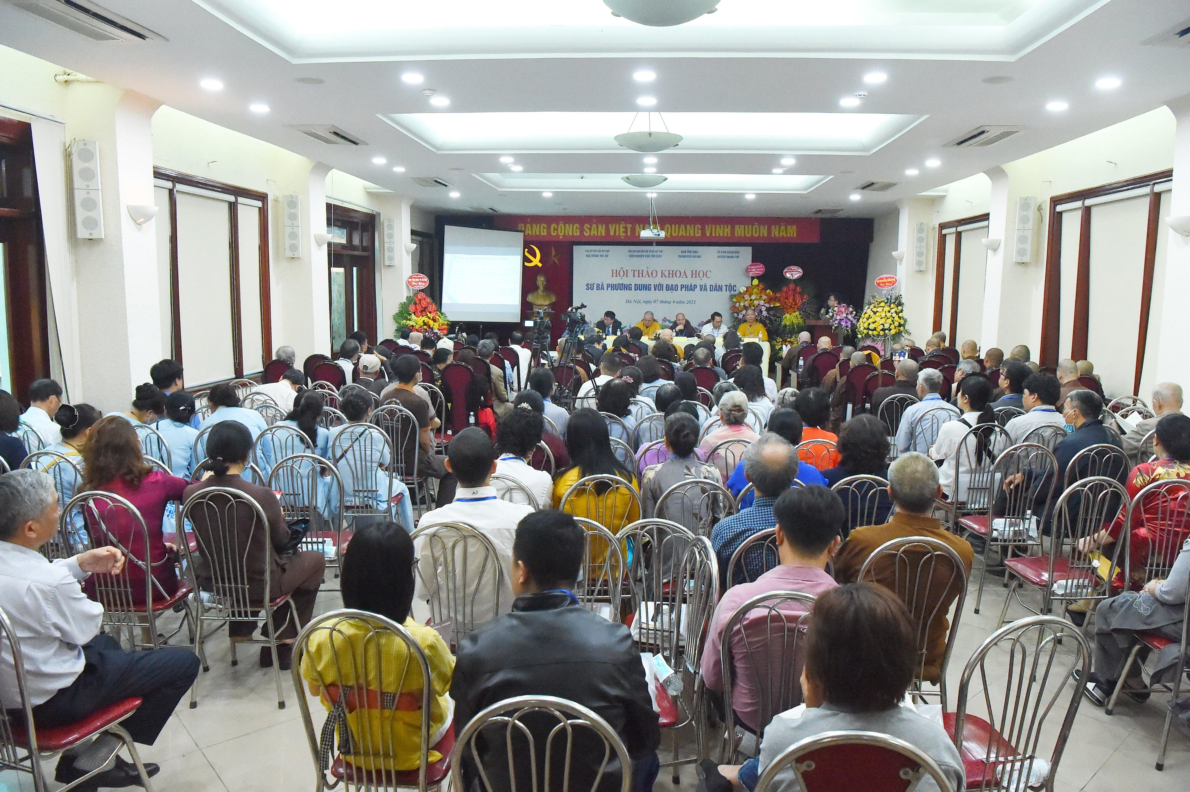 Quang cảnh buổi hội thảo