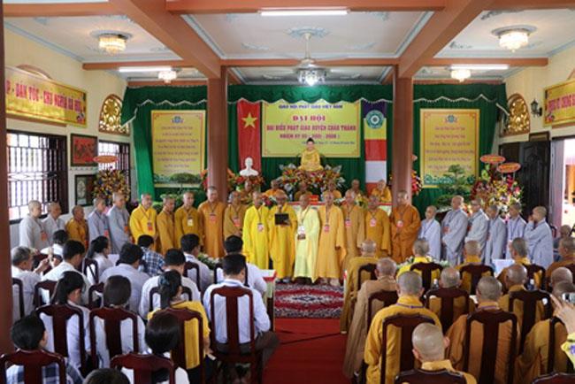 Tân Ban Trị sự Phật giáo huyện Châu Thành ra mắt đại hội Tân Ban Trị sự Phật giáo huyện Châu Thành ra mắt đại hội