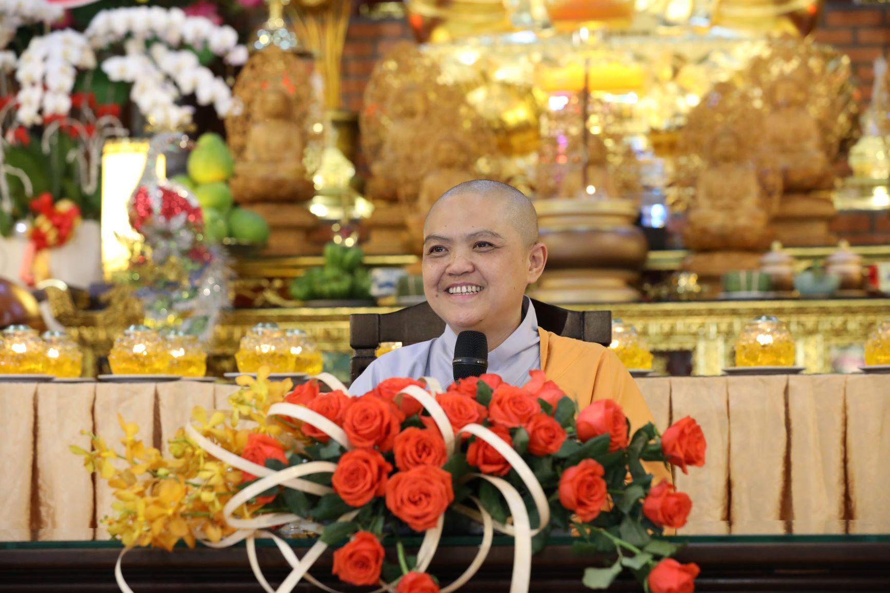 Thời pháp thoại của Ni sư Thích nữ Hương Nhũ Thời pháp thoại của Ni sư Thích nữ Hương Nhũ