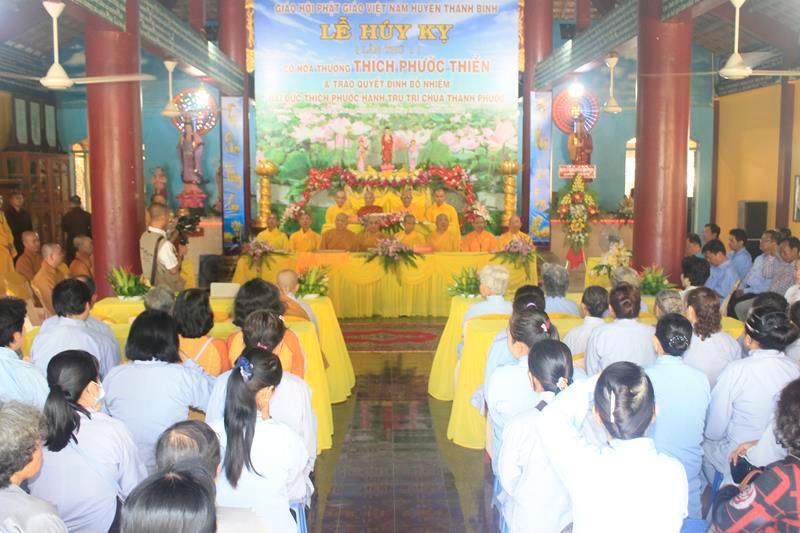 Quang cảnh buổi lễ Quang cảnh buổi lễ