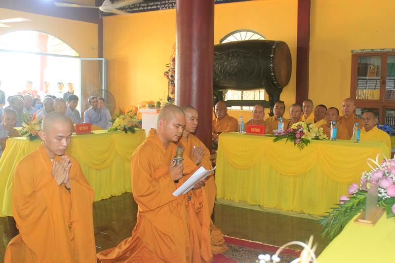 Đại đức tân trụ trì dâng lời phát nguyệt Đại đức tân trụ trì dâng lời phát nguyệt