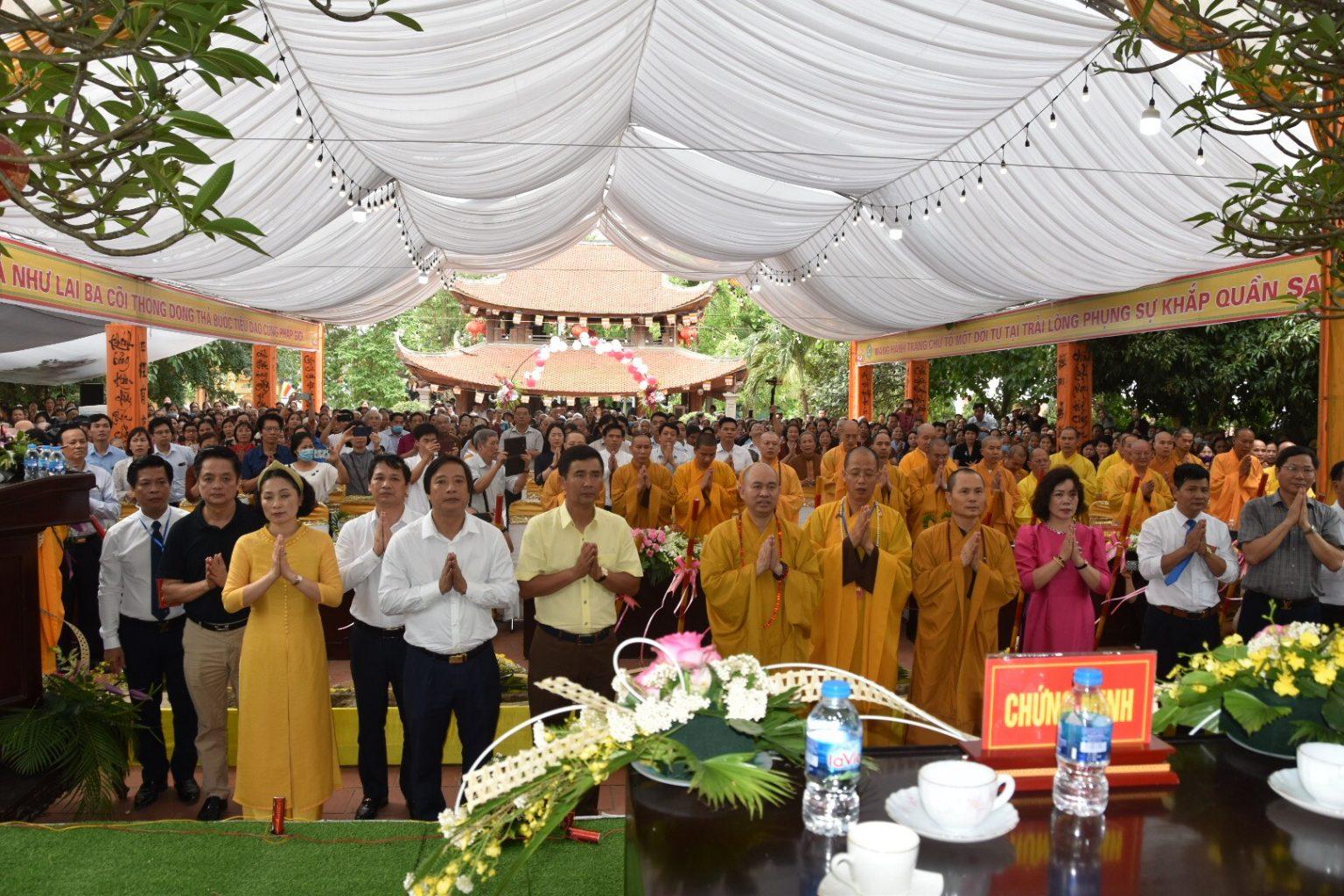 Niệm Phật cầu gia hộ