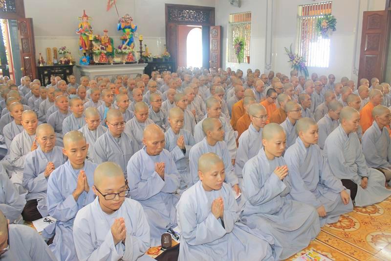 Giới tử Ni tại giới đàn chùa Phước Huệ Giới tử Ni tại giới đàn chùa Phước Huệ