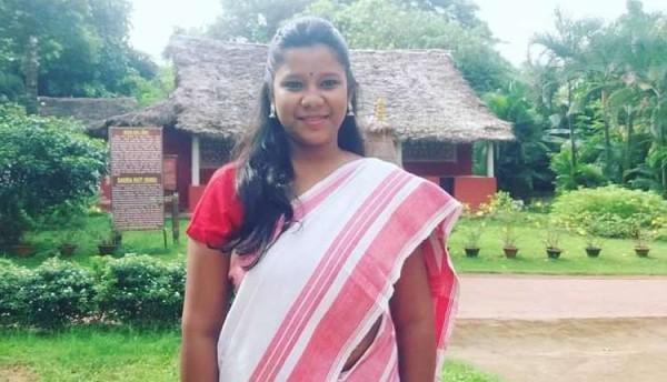 Archana Soreng là cán bộ nghiên cứu tại Vasundhara Odisha đồng thời là nhà lãnh đạo vì khí hậu Archana Soreng là cán bộ nghiên cứu tại Vasundhara Odisha đồng thời là nhà lãnh đạo vì khí hậu