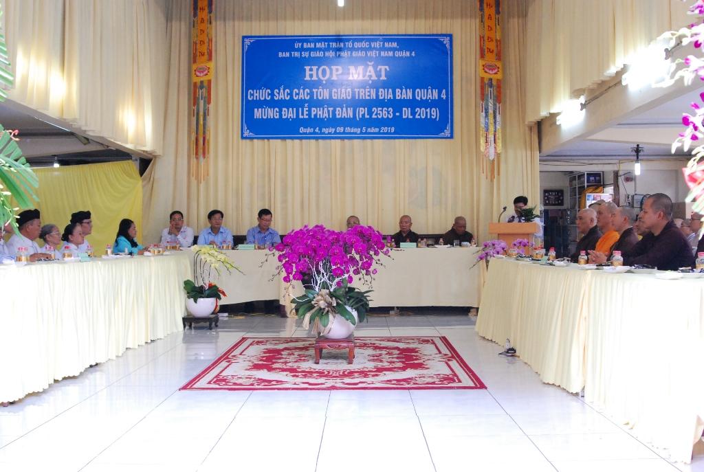 Ban Trị sự GHPGVN quận 4 họp chức sắc tôn giáo nhân lễ Phật đản