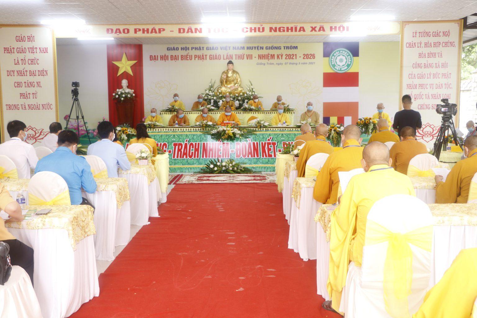 Quang cảnh đại hội