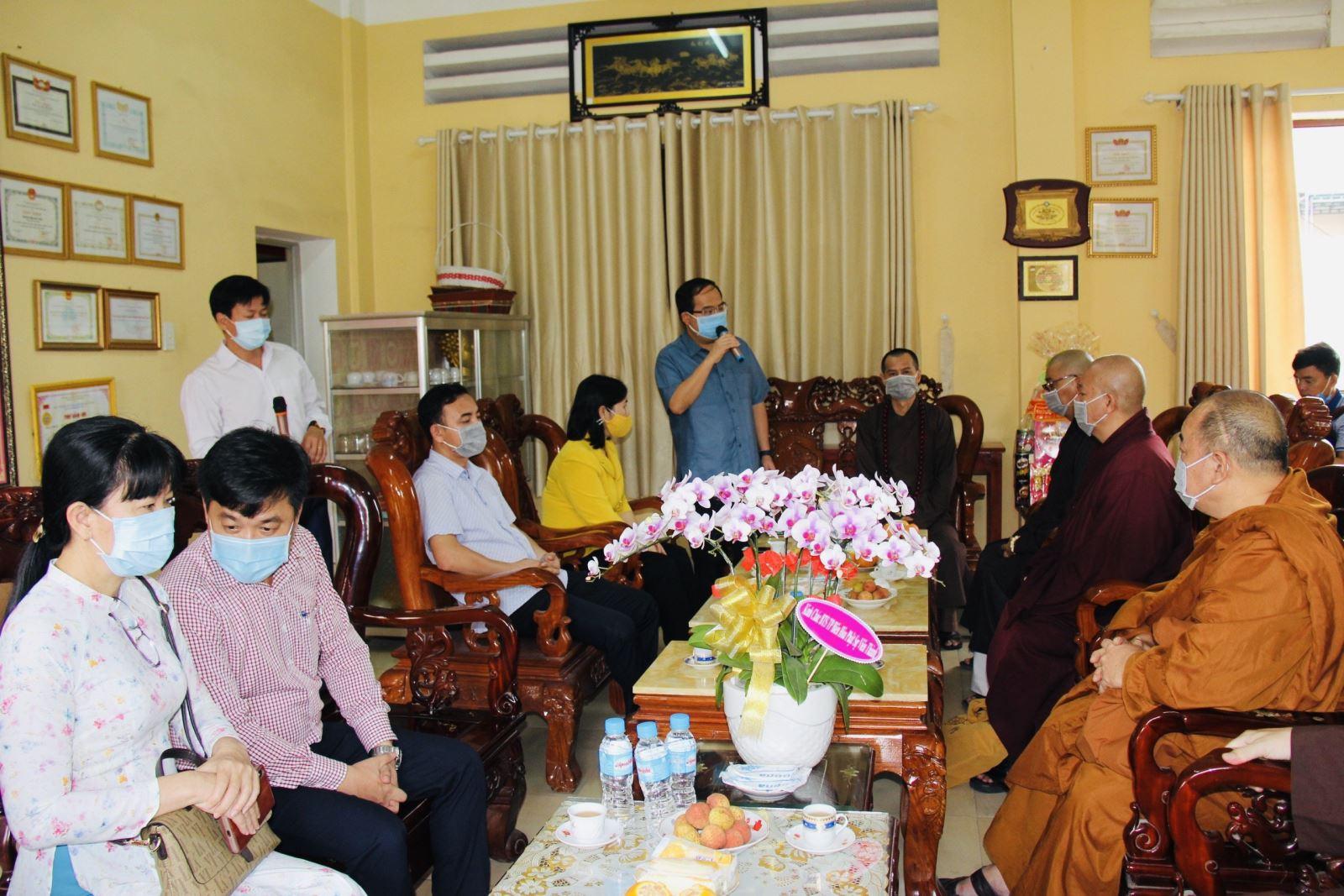 Ông Quản Minh Cường phát biểu tại buổi gặp mặt