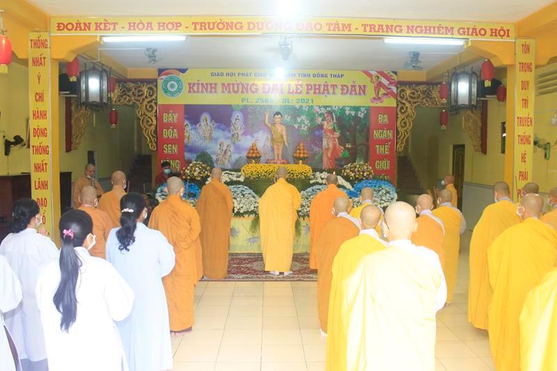 Quang cảnh buổi lễ Quang cảnh buổi lễ