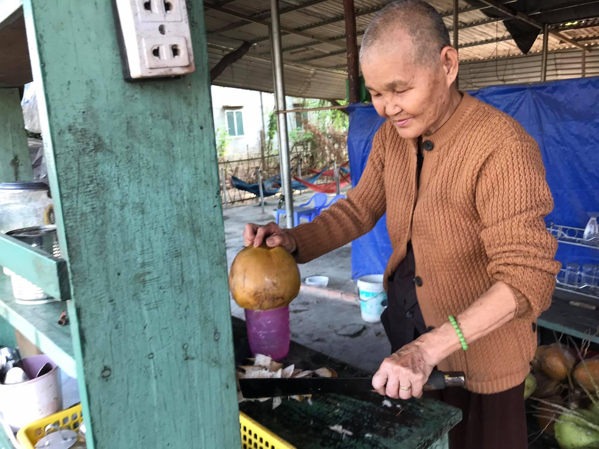 Quán chay nhỏ và tâm tu của Phật tử Tịnh Tứ Quán chay nhỏ và tâm tu của Phật tử Tịnh Tứ