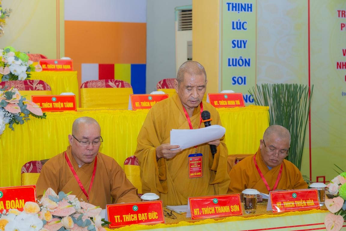 Hòa thượng Thích Thanh Sơn trình danh sách nhân sự dự kiến Hòa thượng Thích Thanh Sơn trình danh sách nhân sự dự kiến