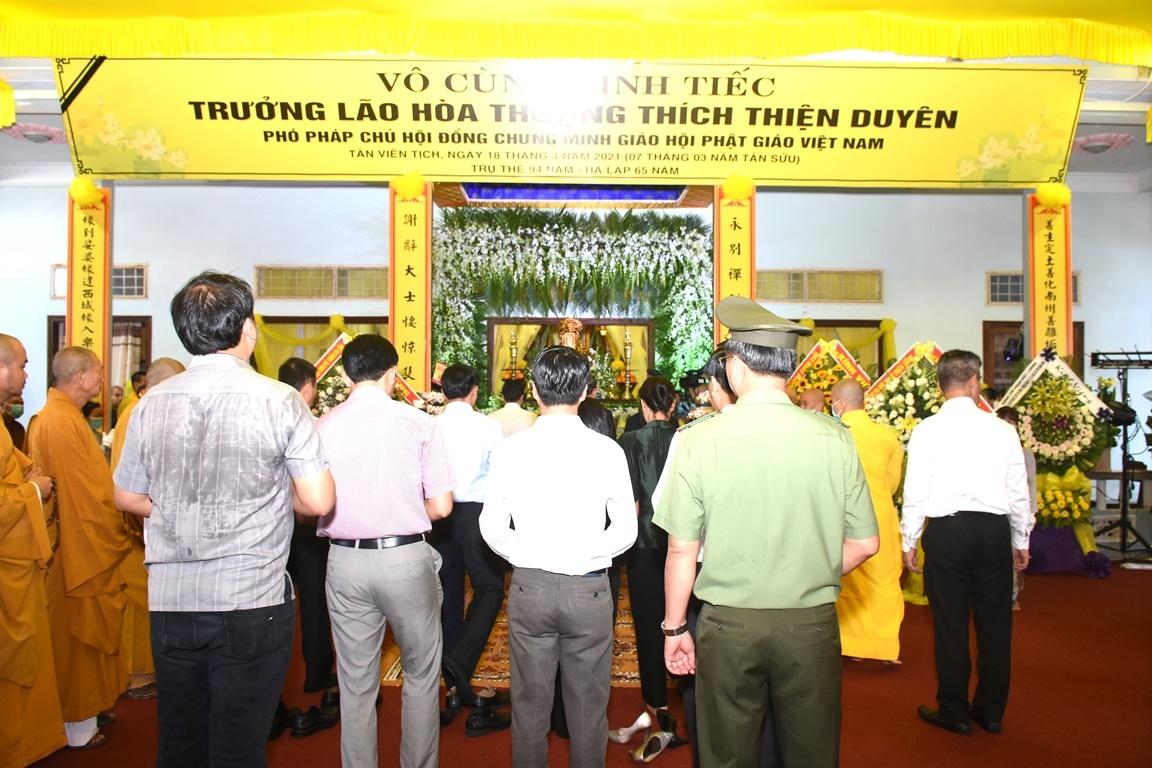 Tưởng niệm, ghi nhận những cống hiến của Trưởng lão Hòa thượng với dân tộc Tưởng niệm, ghi nhận những cống hiến của Trưởng lão Hòa thượng với dân tộc