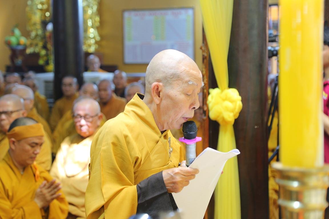 Hòa thượng Thích Thiện Đức cung tuyên tiểu sử cố Hòa thượng Thích Nhật Ấn Hòa thượng Thích Thiện Đức cung tuyên tiểu sử cố Hòa thượng Thích Nhật Ấn