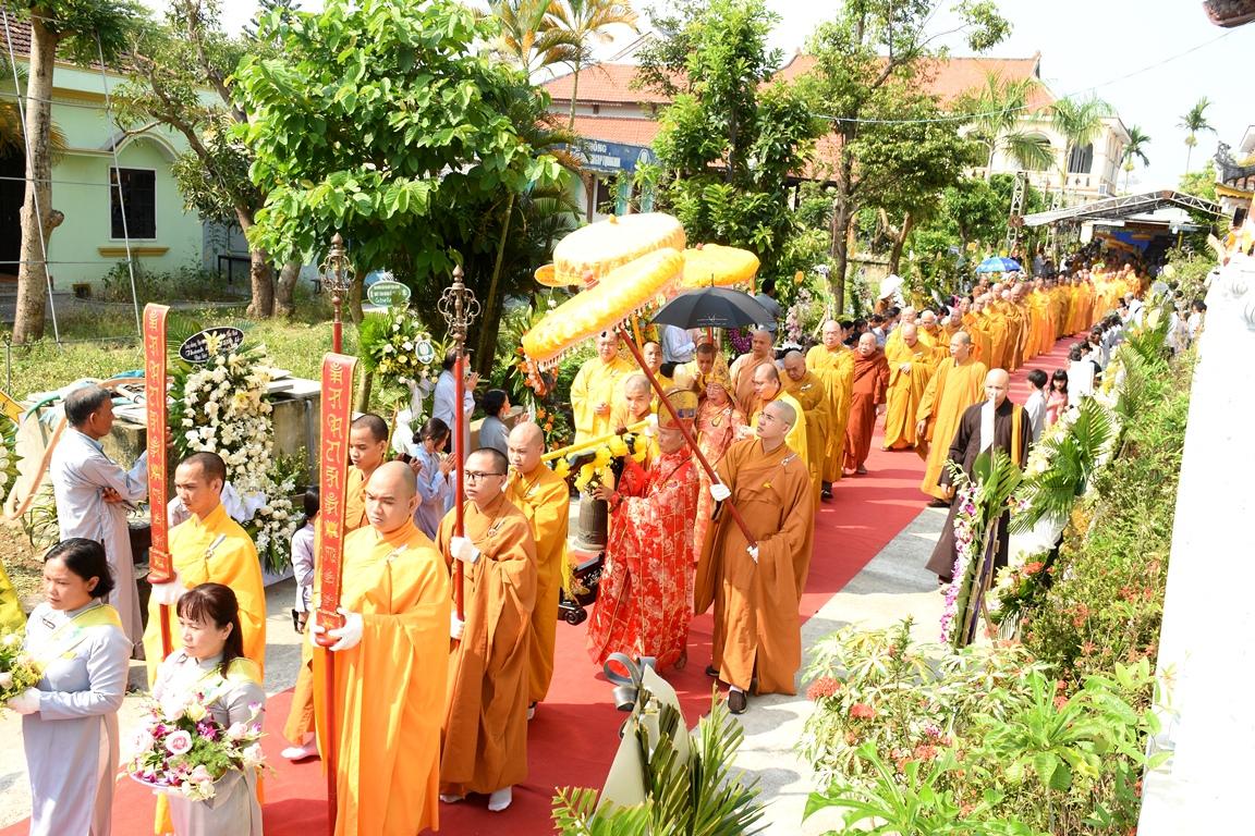 Đoàn nghi lễ - Ảnh: Ban TTTT Phật giáo Quảng Nam