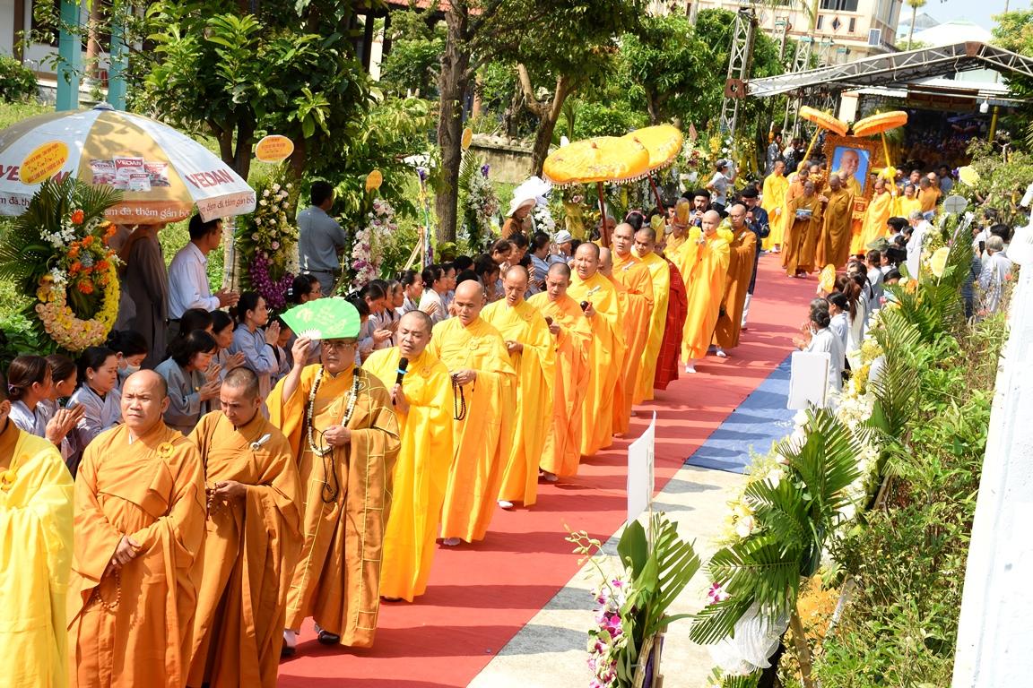 Bảo tháp Trưởng lão Hòa thượng trong khuôn viên chùa Đạo Nguyên - Ảnh: Ban TTTT Phật giáo Quảng Nam