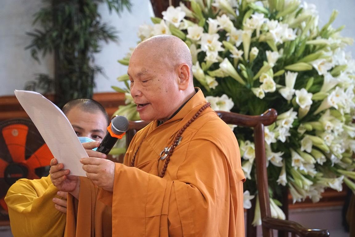 Hòa thượng Thích Thiện Nhơn đọc lời tưởng niệm của GHPGVN Hòa thượng Thích Thiện Nhơn đọc lời tưởng niệm của GHPGVN